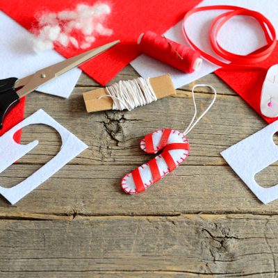 80 DIY Christmas Decorations Anyone Can Make