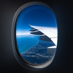 Why Airplane Windows Are Round
